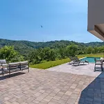 Stunning In Glavanovici בית נופש Butoniga
